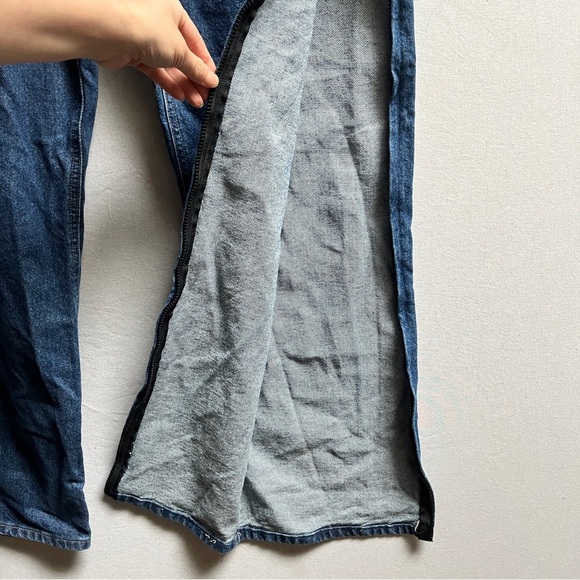 Carhartt Flame resistant relaxed fit with a hammer  side leg zipper Sz 38 - Picture 8 of 16